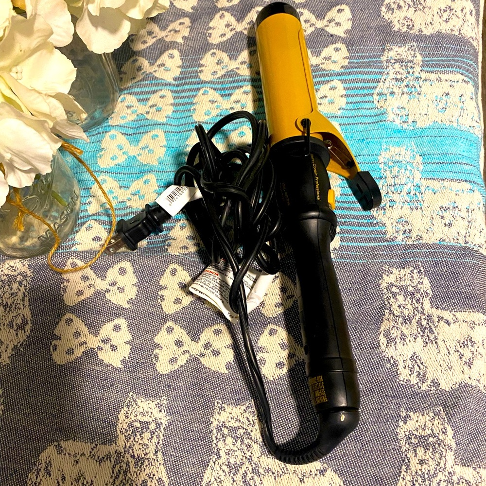 Hair curler.